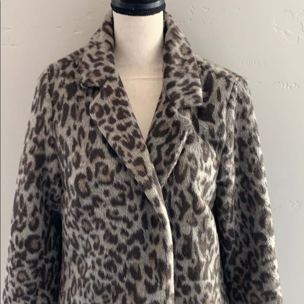 Cheetah Coat EUC
